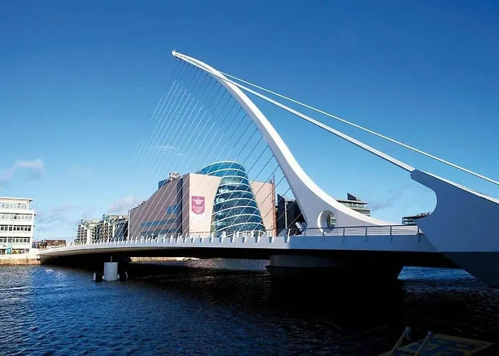 Modern In Luxury Location * Dublin